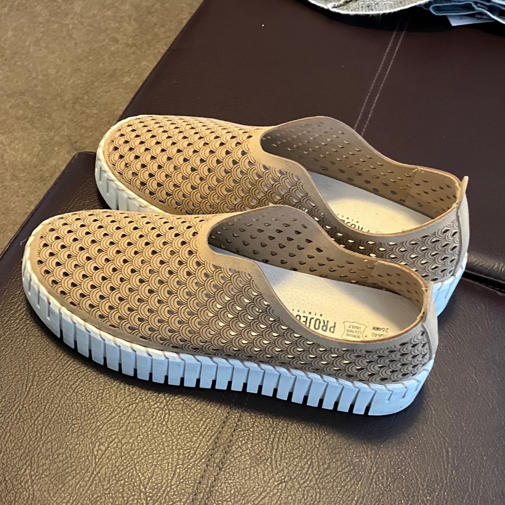 Dark tan Project Cloud Women's Slip-On Shoes